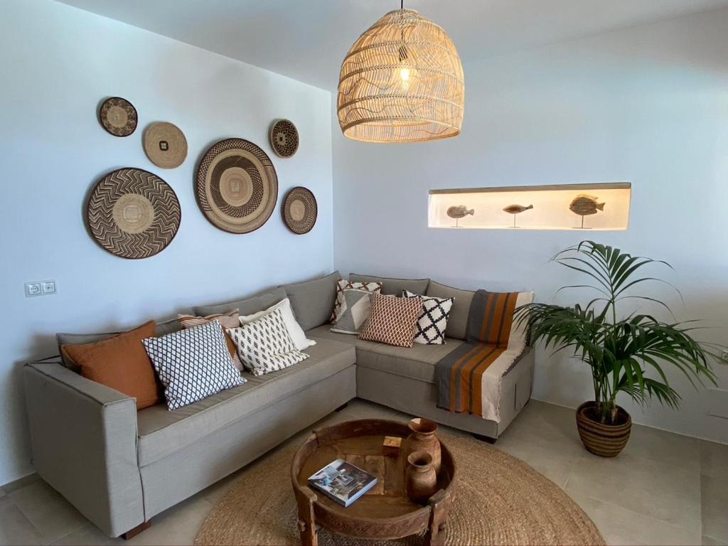 Villa Ypsilon Naxos - Luxury Holiday House With Amazing Sea View & Private Pool Agia Anna  外观 照片
